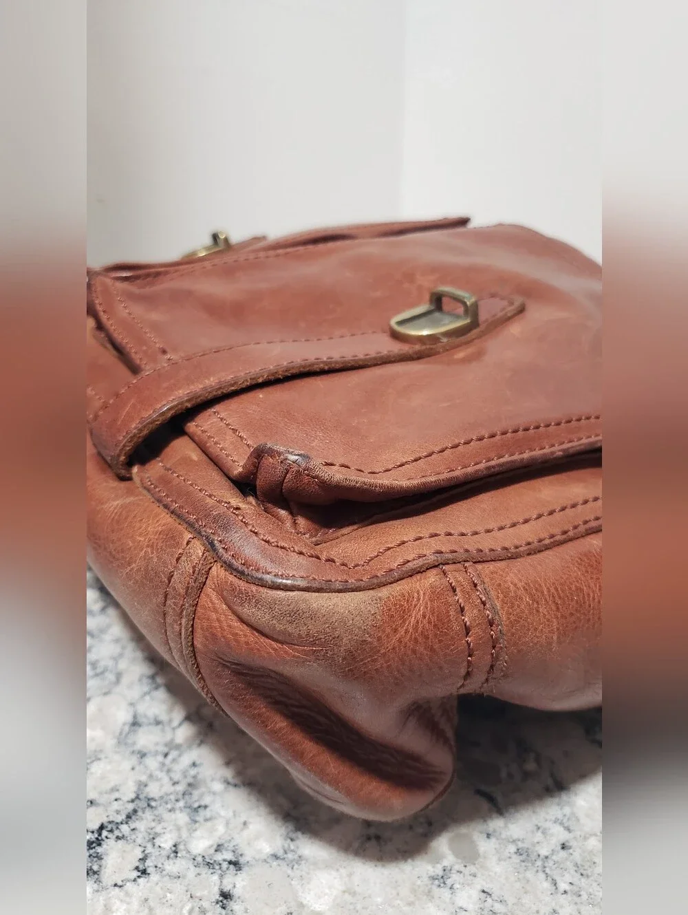 Fossil Vintage 'Estate' Brown Leather Messenger Shoulder Bag
